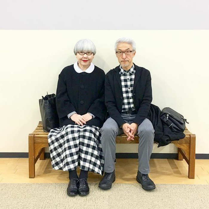 Juntos há 37 anos, os japoneses Bon e Pon provam que o amor pode se reinventar de muitas maneiras - a começar pelo guarda-roupa
