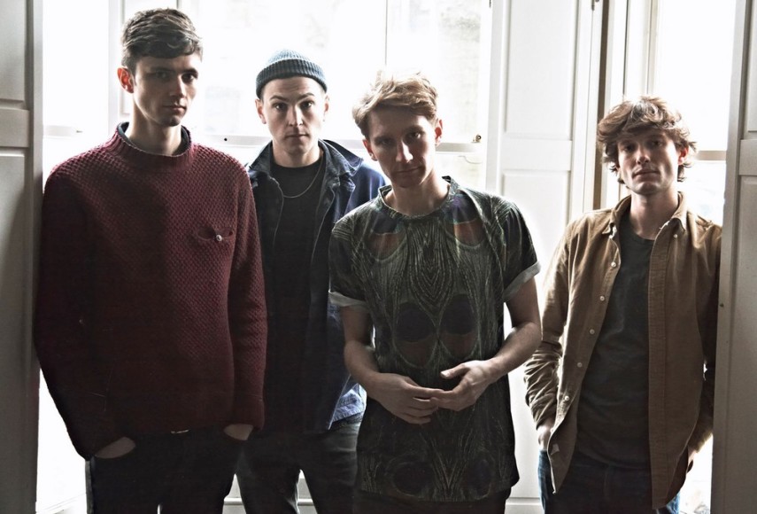 Dois integrantes do Glass Animals já foram detidos pela polícia. O guitarrista/tecladista Drew MacFarlane por subir em uma placa de estrada nú e o vocalista Dave Bayley por urinar em uma árvore