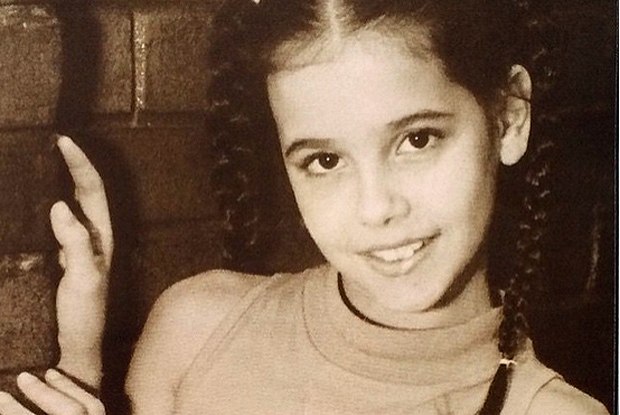 Ninguém poderia imaginar que essas celebs virariam verdadeiras beldades na fase adulta, não é mesmo?