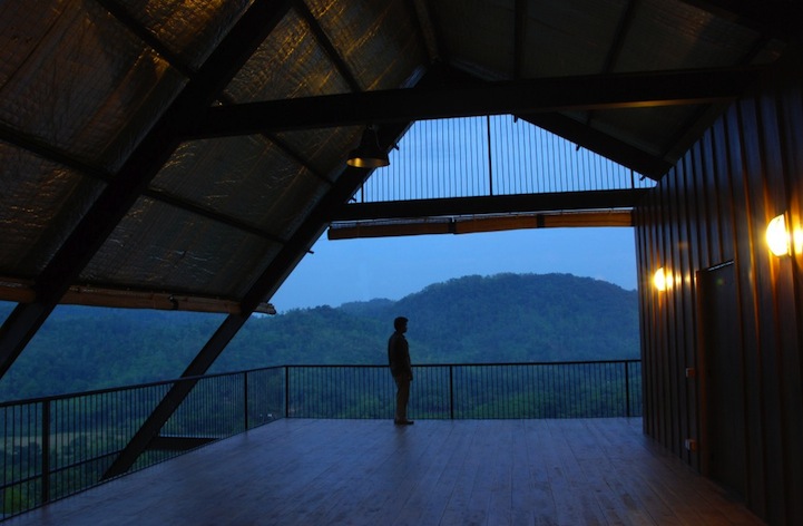  No topo de suas vistas deslumbrantes, este refúgio é excepcionalmente eco-friendly.