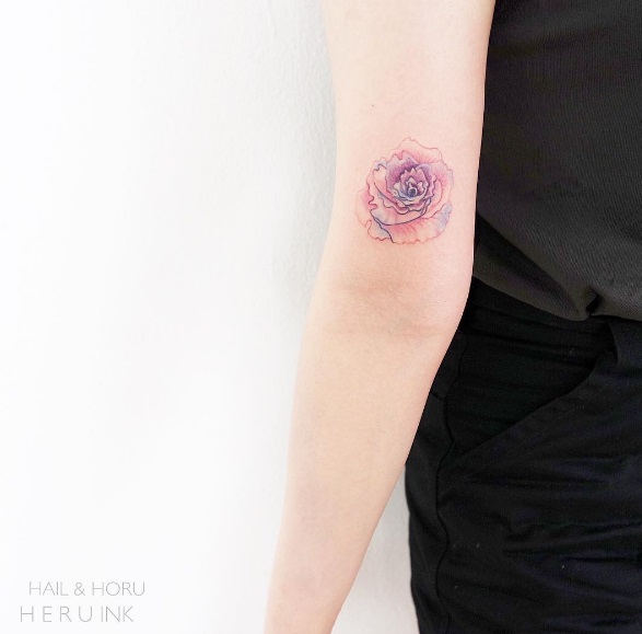 Siga @horu_tattoo no Instagram