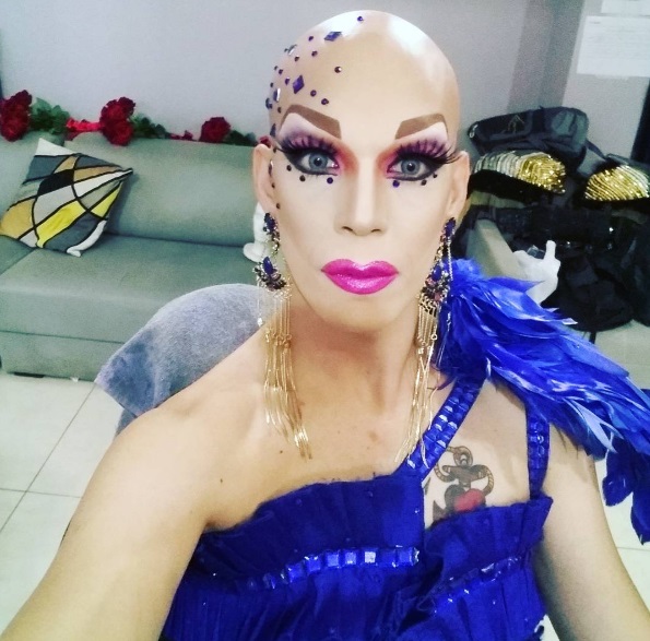 A drag Ikaro Kadoshi é completamente original e seus traços se perdem na androginia. Para seguir no Instagram, @ikarokadoshi