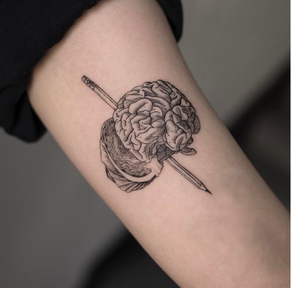Siga @oozy_tattoo no Instagram
