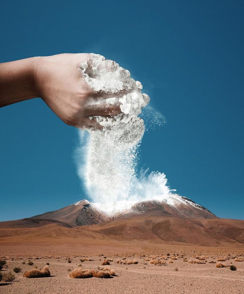 A técnica desse artista turco leva as pessoas para o limite da imaginação humana, resultando em paisagens que se parecem com seus sonhos ou seus pesadelos mais intensos