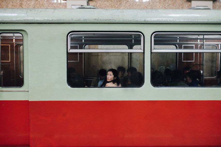 O fotógrafo Adam Badawi viajou para a Coreia do Norte em 2016