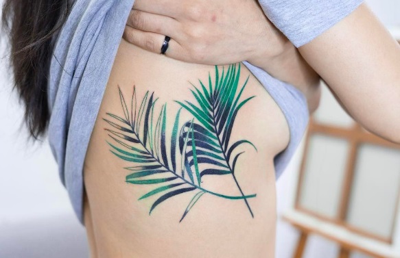  Siga @zihee_tattoo no Instagram