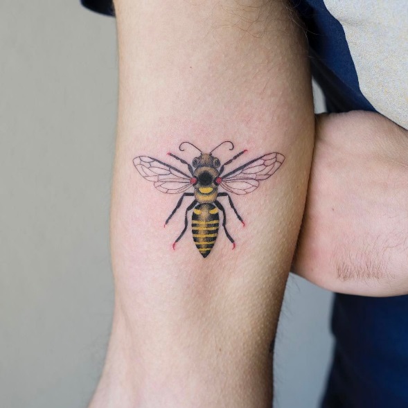  Siga @zihee_tattoo no Instagram