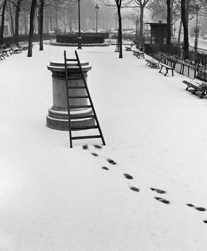 René Maltête registrava o estilo de rua de Paris com cliques irônicos e divertidos, tudo na base da câmera analógica