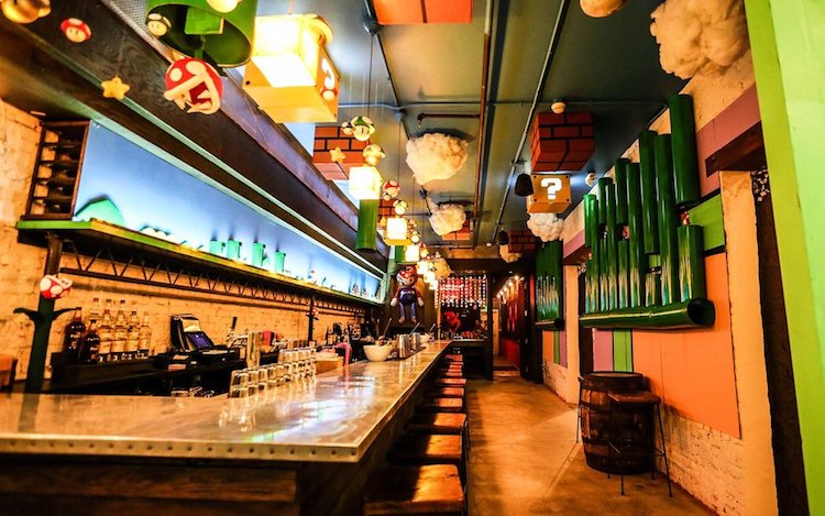 Super Mario Brothers inspira decoração e cardápio de bar em Washington