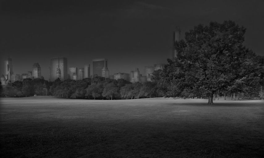 O fotógrafo Michael Massaia aproveitou noites e noites de insônia para capturar a essência do parque de Nova York, nos Estados Unidos, quando não havia ninguém nele