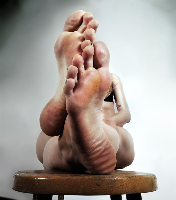 Roger Weiss lançou a série Human Dilatations, que reúne 250 fotos que mostram como o corpo feminino é fragmentado e se remonta a todo instante