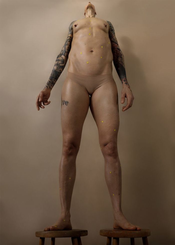 Roger Weiss lançou a série Human Dilatations, que reúne 250 fotos que mostram como o corpo feminino é fragmentado e se remonta a todo instante