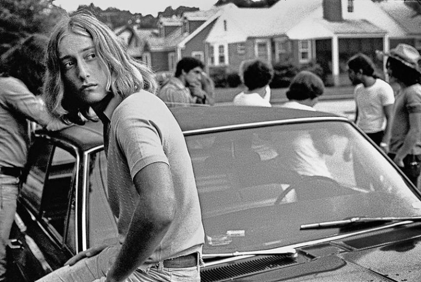 Antes de Joseph Szabo ser um fotógrafo renomado mundialmente, ele foi um professor de Ensino Médio na Malverne High School em Long Island, nos Estados Unidos e tirou mutias fotos dos jovens com quem conviveu