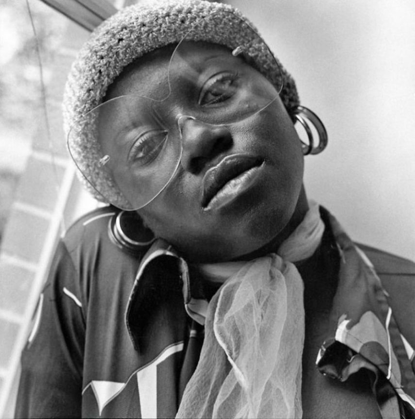 Antes de Joseph Szabo ser um fotógrafo renomado mundialmente, ele foi um professor de Ensino Médio na Malverne High School em Long Island, nos Estados Unidos e tirou mutias fotos dos jovens com quem conviveu