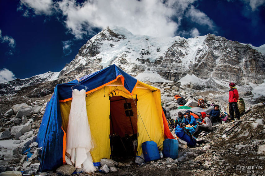 Eles se preparam e treinaram por quase um ano antes de escalar até o acampamento base do Everest