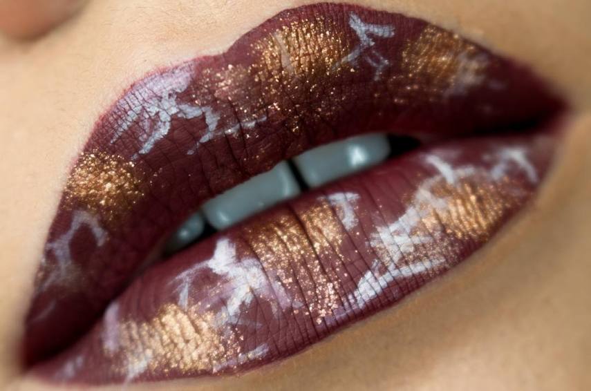 'Lábios de mármore' é nova tendência