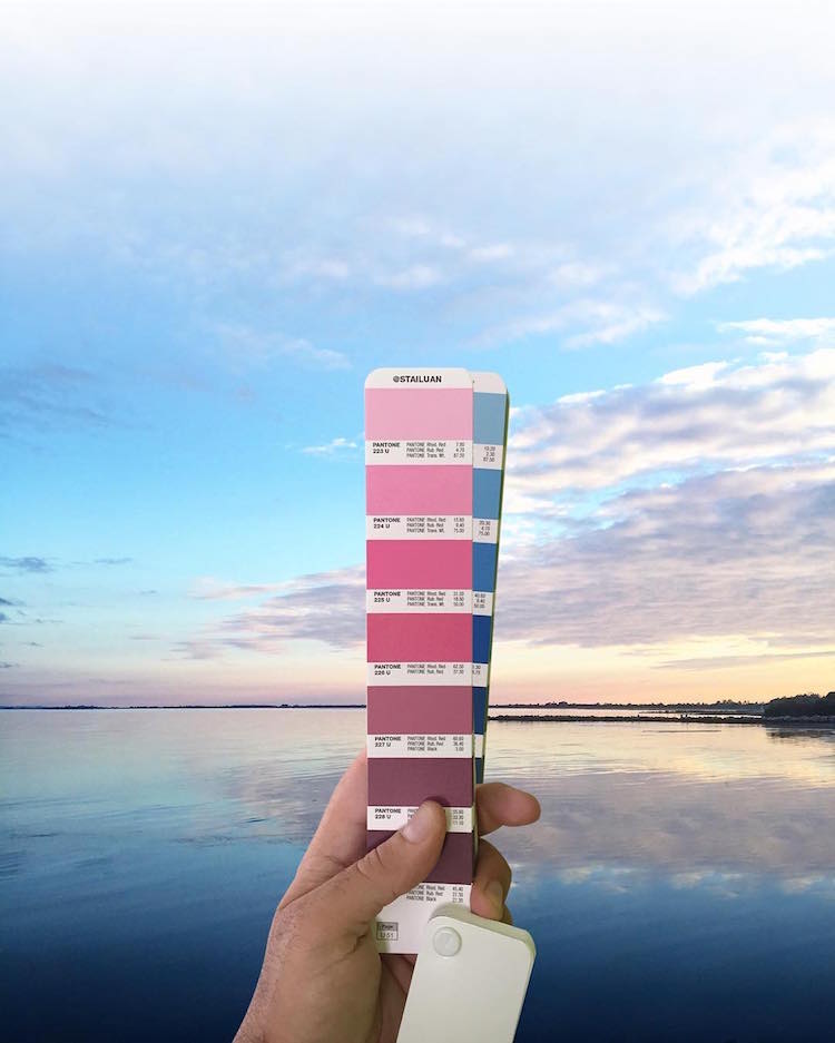 Designer combina perfeitamente cores da cartela Pantone com paisagens de vida real