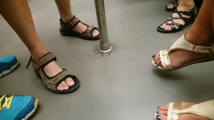 O chão desse trem
