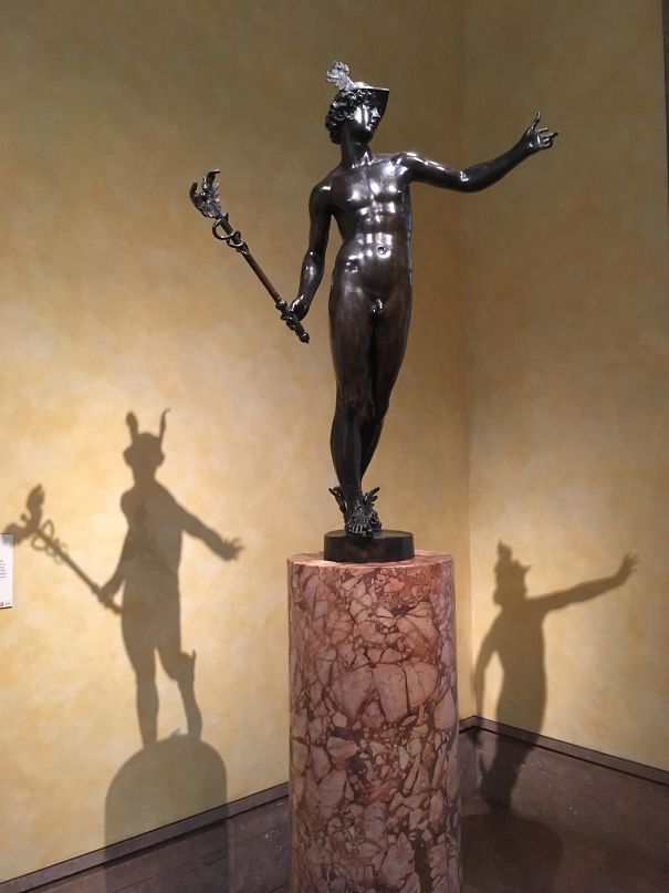 Sombras que vão fazer você olhar duas vezes para estas imagens