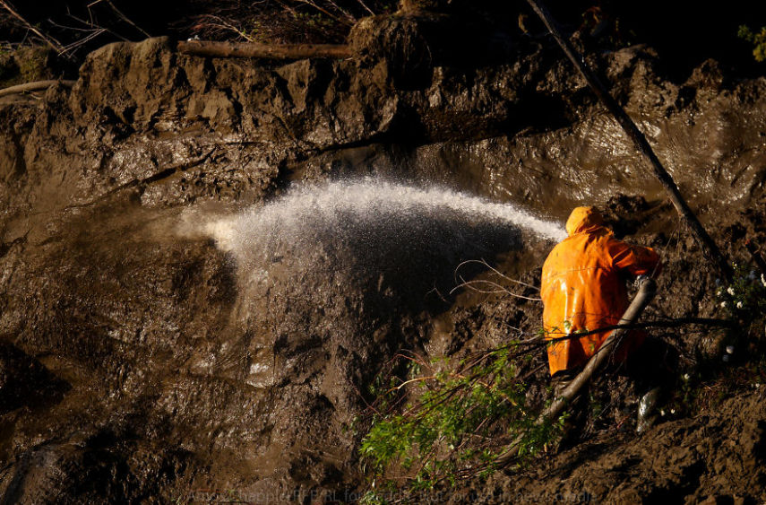 O fotógrafo Amos Chapple, da Radio Free Europe, resolveu acompanhar de perto o mundo dos mineradores russos, também conhecidos como 