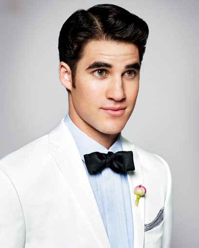 Darren Criss, o eterno Blaine de Glee, nasceu numa família com conta bancária gorda. O pai dele, Charles William Criss, foi diretor de instituições artísticas como a San Francisco Opera, e a Orquestra Philharmonia Baroque. Além disso, ele é dono de um banco e fundou o EastWest Bank nos anos 80