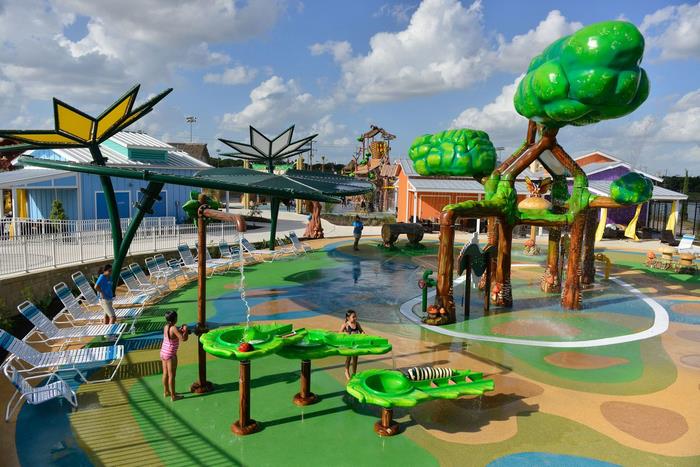 Foi inaugurado em San Antonio, Texas, nos Estados Unidos, um parque 100% adaptado e pensando para pessoas com necessidades especiais. O local se chama Morgan's Inspiration Island e é um parque aquático para que crianças e adultos possam se divertir!