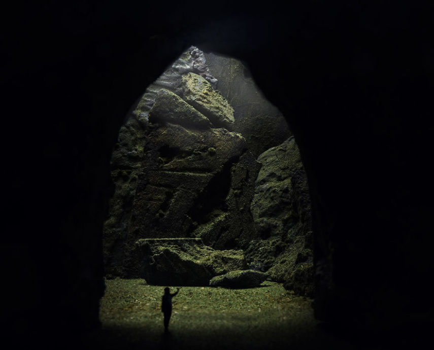 Obra 'Cave of Earth Benders' 