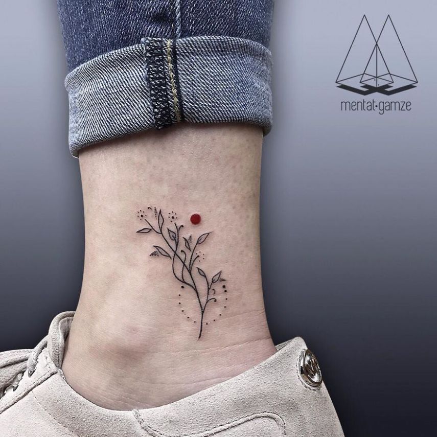 Artista cria tattoos incríveis com marca registrada: o círculo vermelho