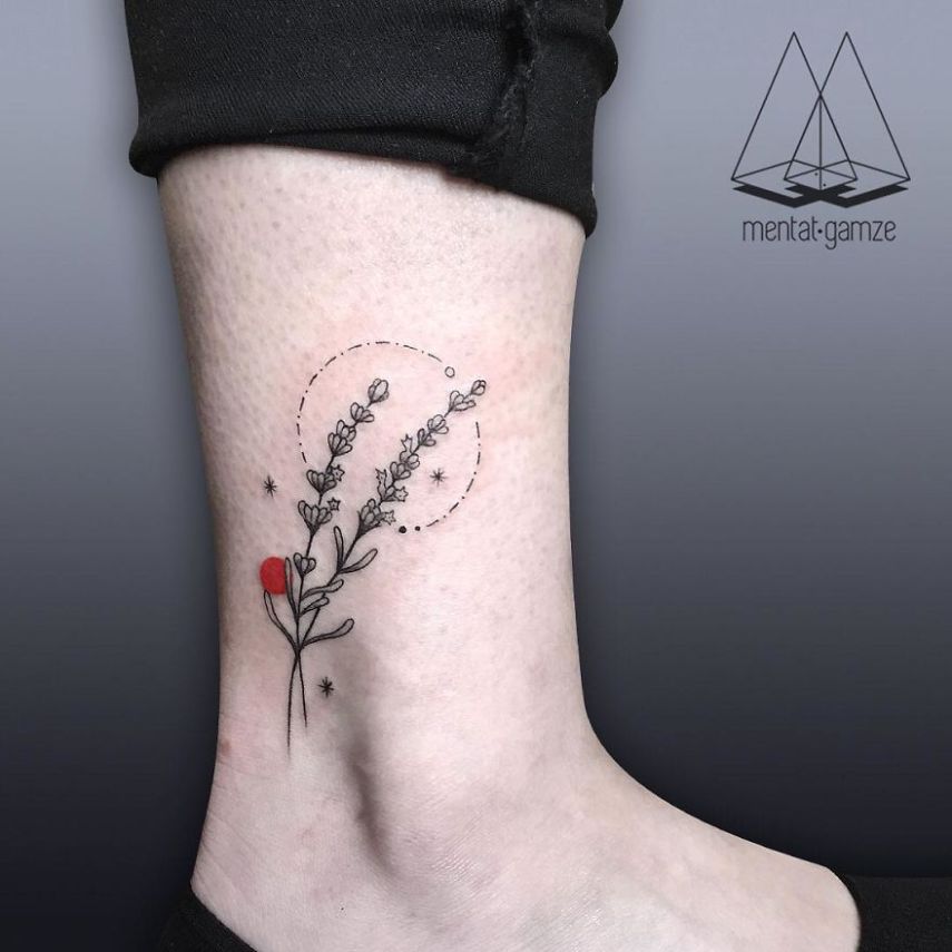 Artista cria tattoos incríveis com marca registrada: o círculo vermelho