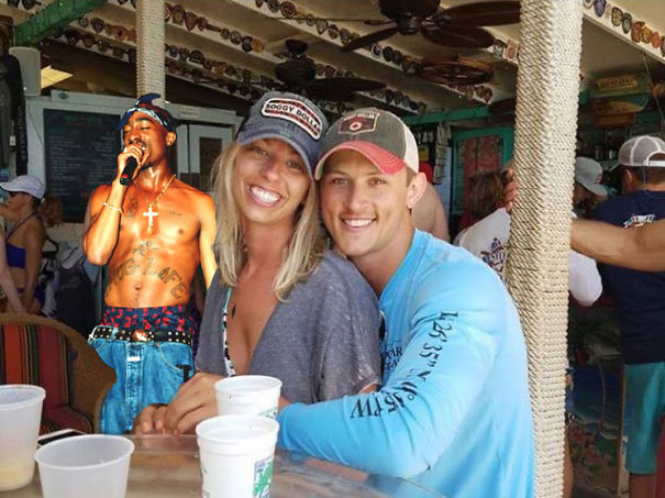 Casal pede Photoshop de homem sem camisa e vira meme