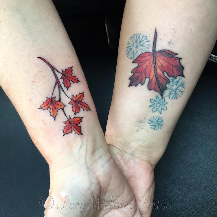 Tatuagens de mãe e filha celebram vínculo especial de toda a vida