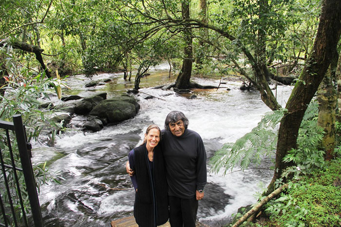 Pamela Gale Malhotra e seu marido, Anil Malhotra, são donos do Sai Sanctuary. Eles vem replantando e protegendo a floresta desde sua fundação em 1991. Quando compraram a terra, tudo estava destruído. Hoje, são 121 hectares de floresta e é a casa de mais de 200 espécies de plantas que estão ameaçadas globalmente, além de muitos animais, incluindo elefantes e tigres de bengala