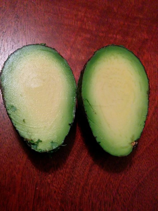 A bênção dos apaixonados por guacamole: um abacate sem caroço!