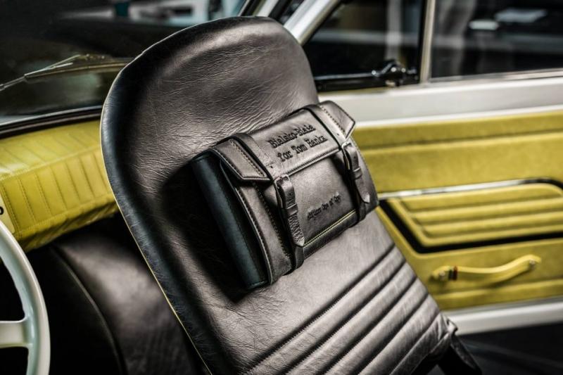 Tom Hanks será o único famoso a dirigir um Fiat 126p, nova versão do antigo Fiat 126, desenhado por um polaco exclusivamente para ele a custo zero.