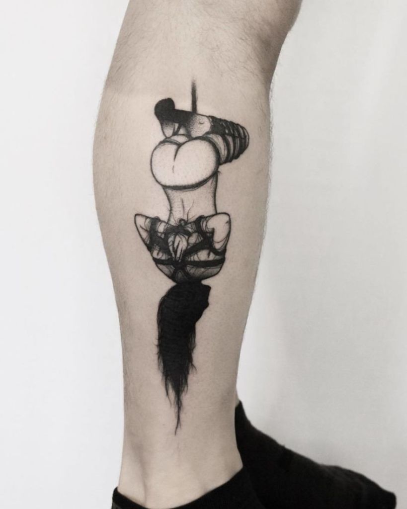 SEWP é um artista de Toronto, no Canadá, que cria tatuagens incríveis. Seus desenhos mais famosos são de mulheres sem rosto, com um quê de erotismo e um tanto assustadoras