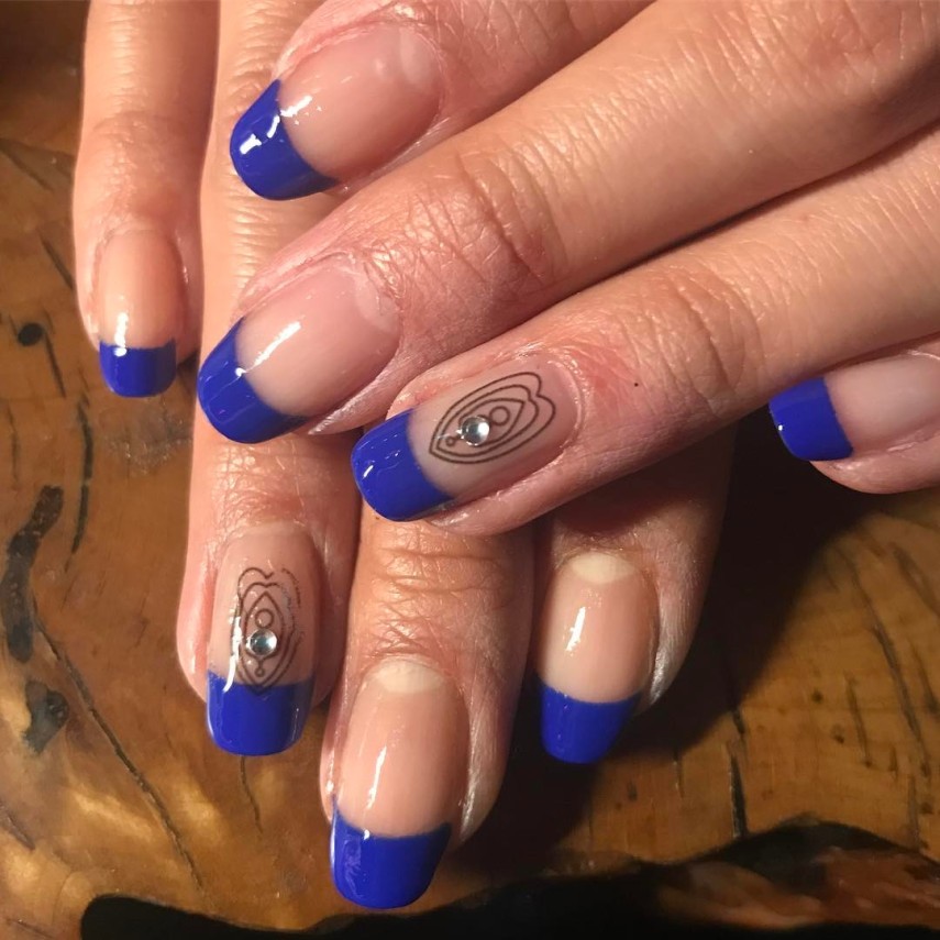 Que tal uma nail art mais ~íntima~?