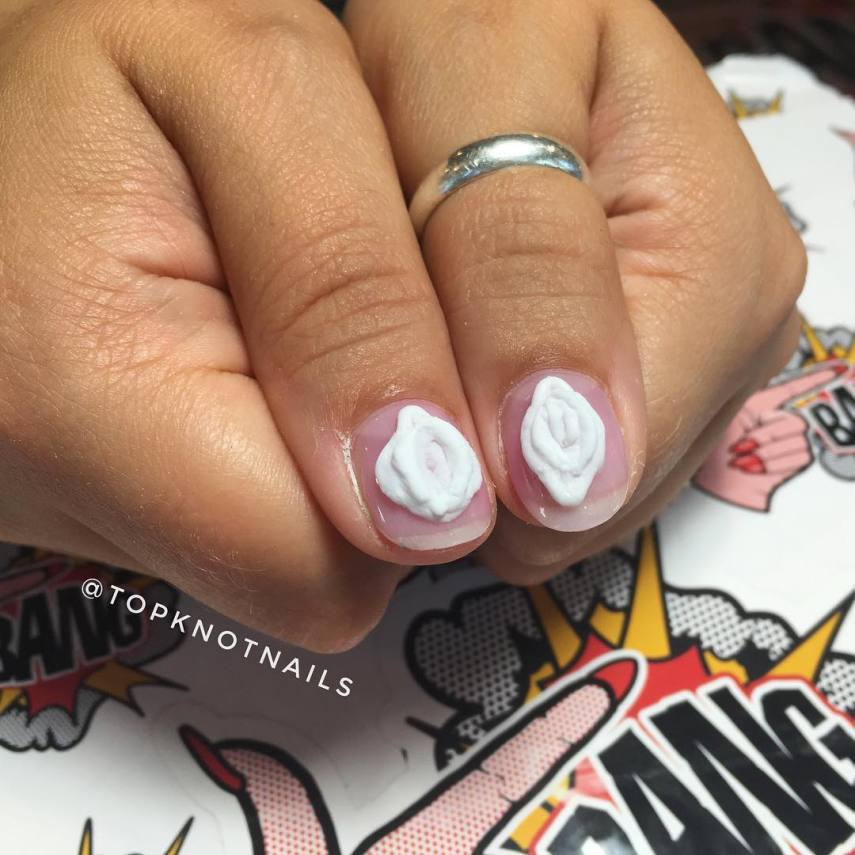Que tal uma nail art mais ~íntima~?