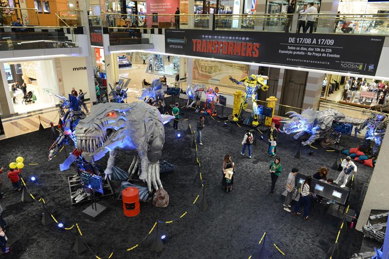 Exposição gratuita rola até 17 de setembro no Shopping Anália Franco e conta com games, réplicas e esculturas gigantes dos robôs mais legais dos últimos tempos. Pode levar a família toda!