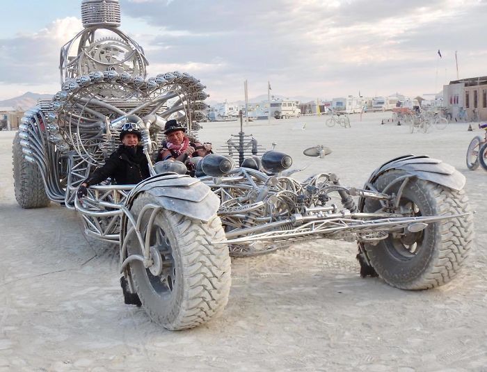 O festival Burning Man de 2017 começou no dia 27 de agosto e vai até o dia 4 de setembro e vai reunir 70 mil pessoas no deserto