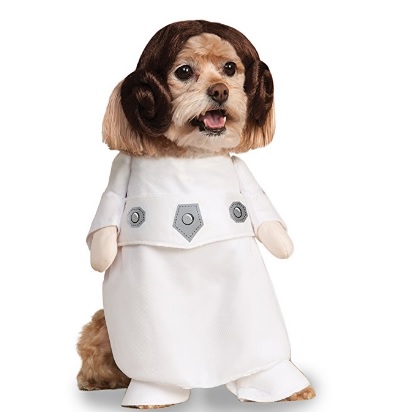 As fantasias dos personagens da saga 'Star Wars' para pets estão à venda no Amazon por cerca de US$ 20 dólares cada uma.