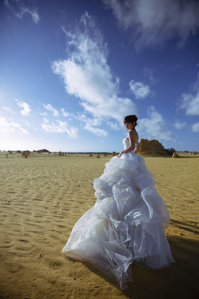 Khaichuin Sim e sua mulher Zhu decidiram se casar há três anos. Porém, antes de subirem ao altar, eles decidiram que gostariam de viajar o mundo e fazer o ensaio pré-casamento