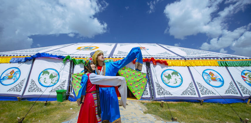 Khaichuin Sim e sua mulher Zhu decidiram se casar há três anos. Porém, antes de subirem ao altar, eles decidiram que gostariam de viajar o mundo e fazer o ensaio pré-casamento