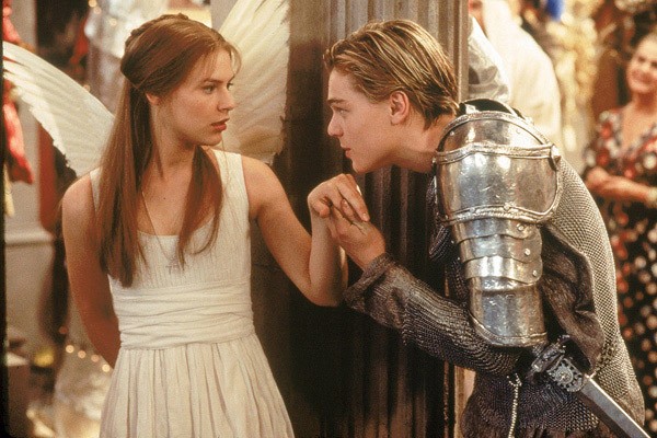 Claire Danes e Leonardo DiCaprio em 'Romeu + Julieta'