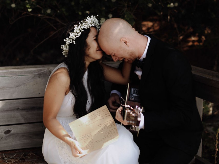 Fotografias foram eleitas pelo site Junebug Wedding. Fotógrafos inscreveram quase 9 mil fotos