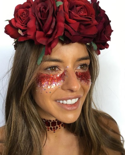 Inspire-se e se jogue na folia! Foto da @gogetglitter