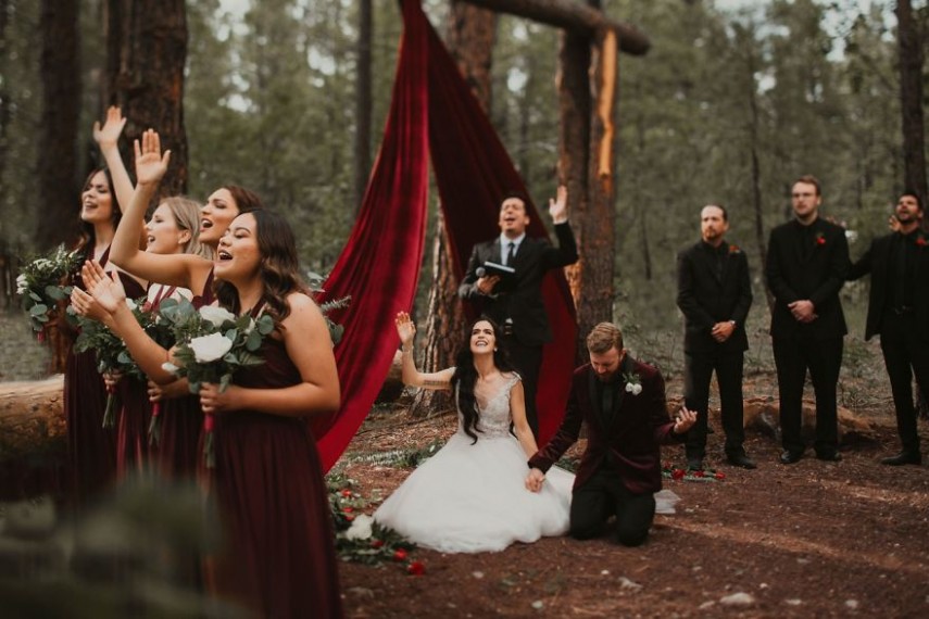 Fotografias foram eleitas pelo site Junebug Wedding. Fotógrafos inscreveram quase 9 mil fotos