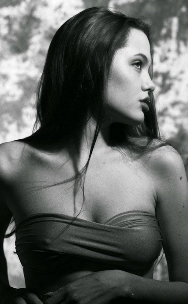 Angelina jolie