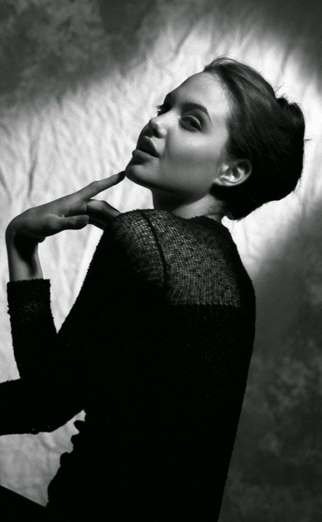 Angelina jolie