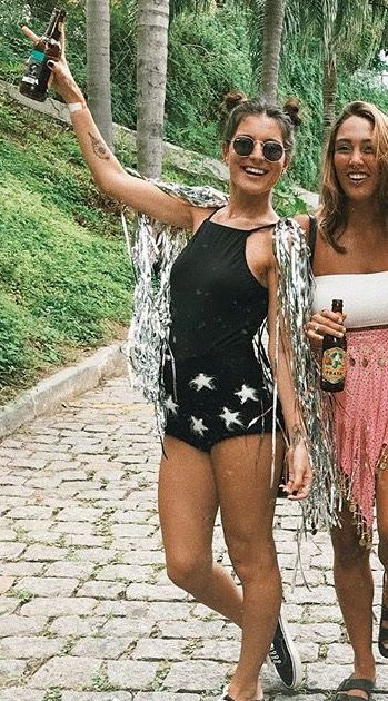 Looks simples e descolados para o Carnaval