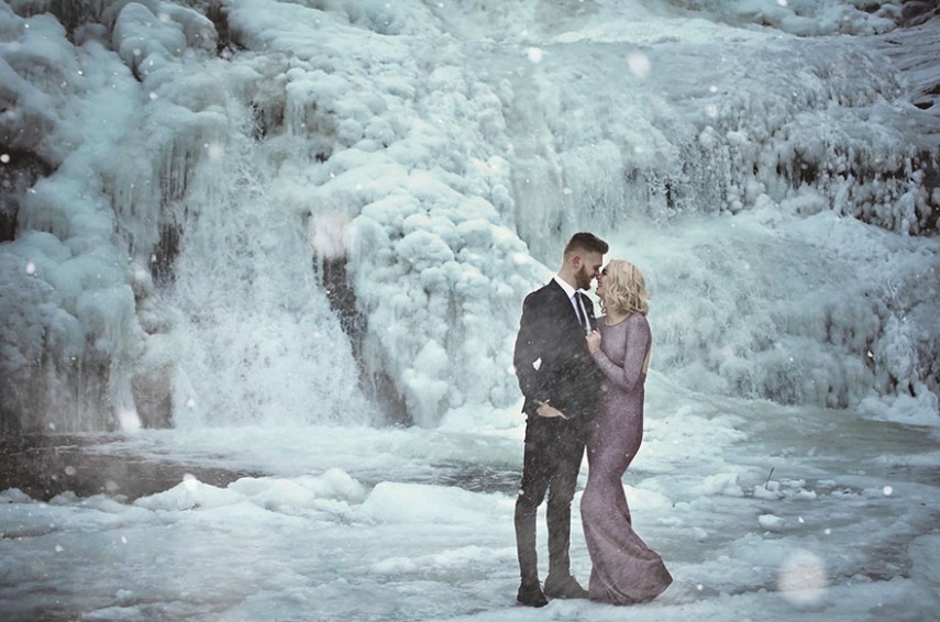 Josh Morris e Morgan Daye, do Tennessee (EUA), decidiram que o ensaio deles seria em frente a Bald River Falls, nos EUA, e enfrentaram um frio de - 3°C